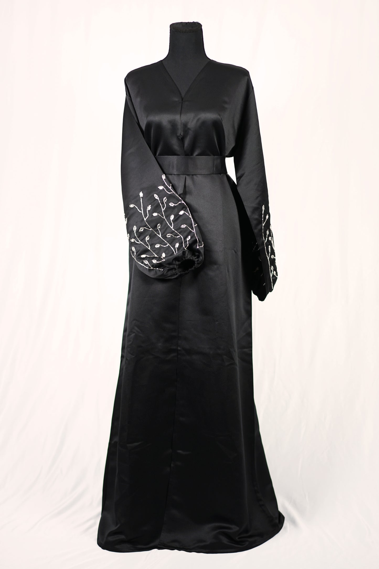 Black Balloon sleeve abaya